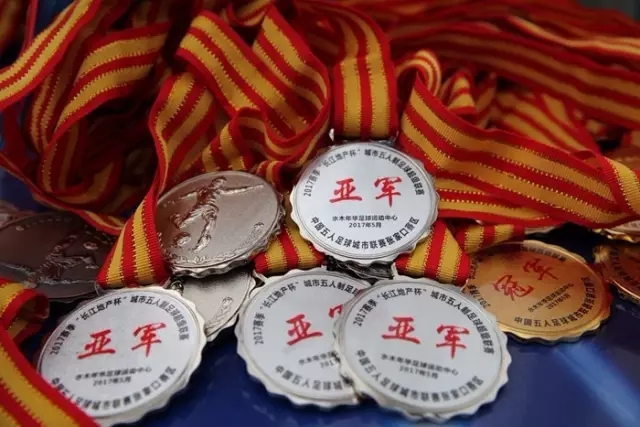 四年同窗！升班马大连英博与云南玉昆相约梭鱼湾