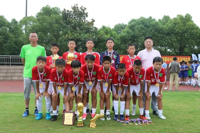 威金顿32分阿不都12+9 新疆客胜浙江总分2-1
