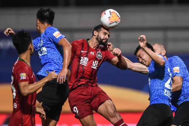 新老对决C罗PK亚马尔!"双牙"决战难逃平局魔咒