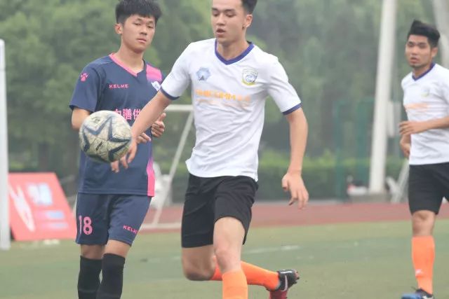 39岁詹姆斯场均30+5+9当选周最佳 史上第二老